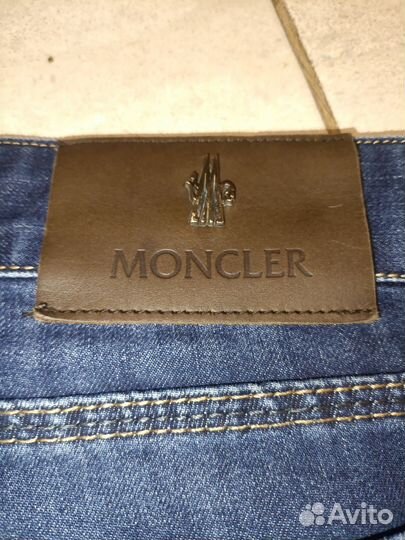 Джинсы moncler