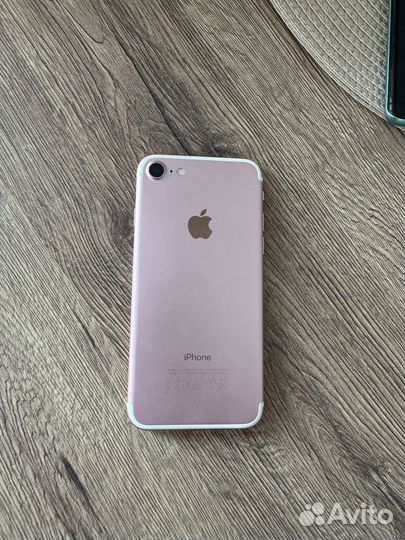 iPhone 7, 32 ГБ