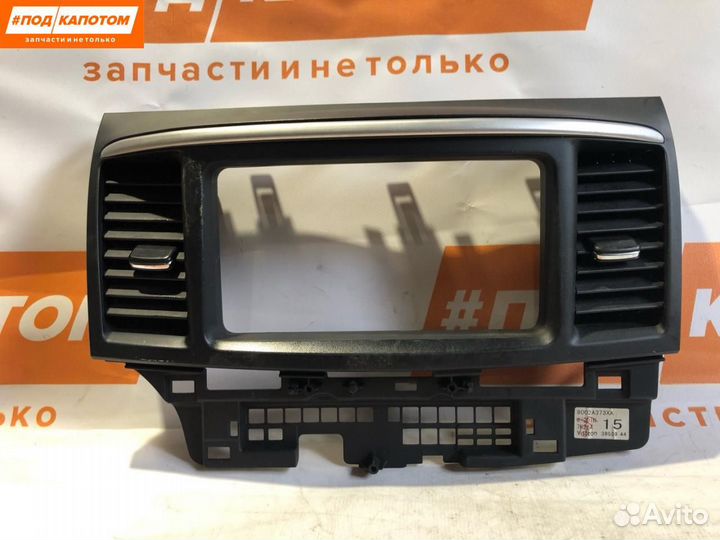 Рамка магнитолы Mitsubishi Lancer 10 2007