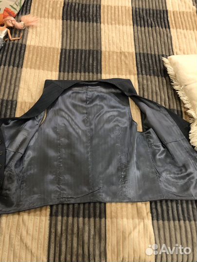 Мужской костюм тройка