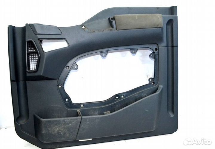 Обшивка двери, правая MAN TGA 18.410 (01.00)