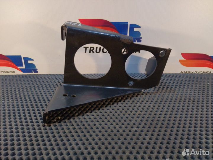 Кронштейн осушителя воздуха