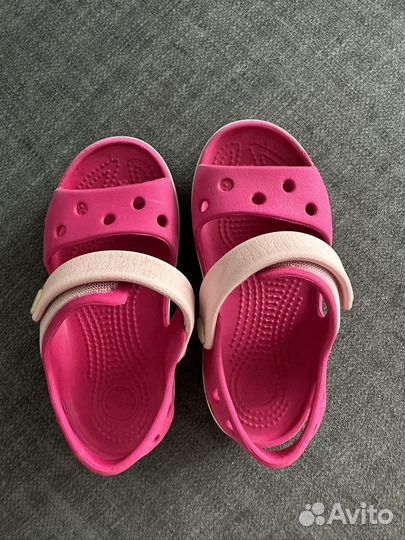 Босоножки crocs 26 для девочки