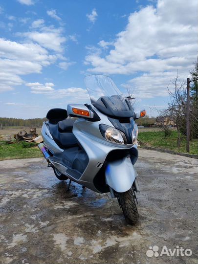 Suzuki Skywave LX650
