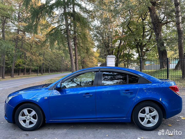 Chevrolet Cruze 1.8 МТ, 2011, 176 000 км