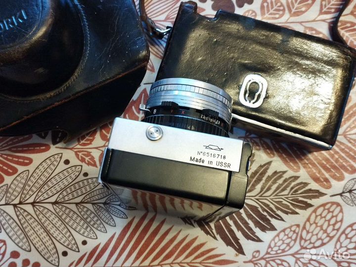 Фотоаппарат zenith 122 и зоркий 10