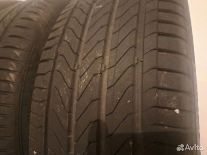 Continental UltraContact 225/55 R19 99V