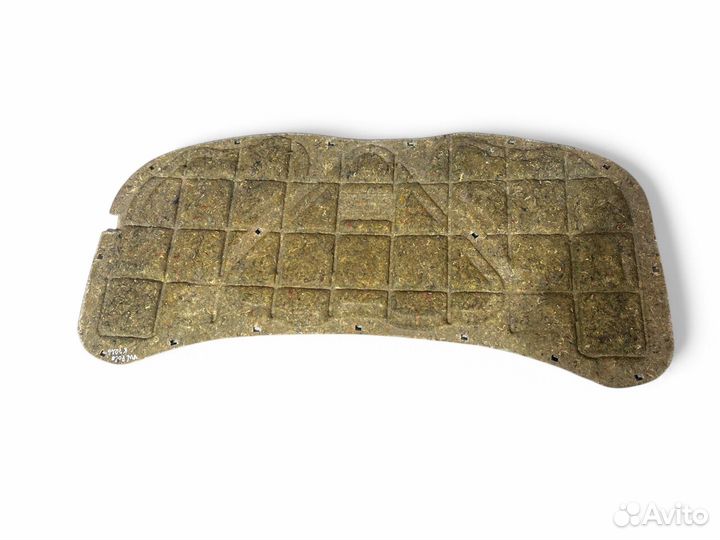 Шумоизоляция капота Volkswagen Polo 4 рест. 2008