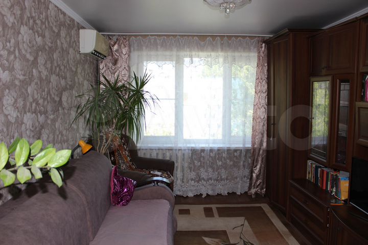 2-к. квартира, 42 м², 5/5 эт.