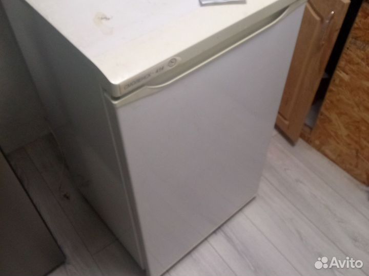 Холодильник бу маленький