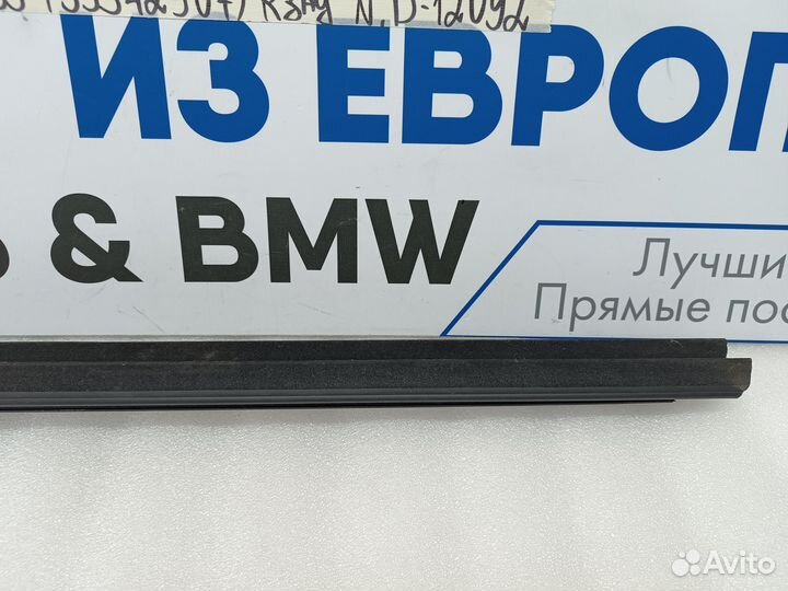 Уплотнитель стекла двери задний правый BMW X3 G01