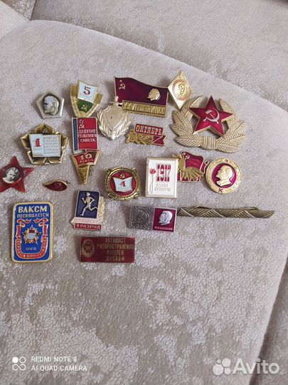 Значки СССР, шкатулка, брошь, подвеска