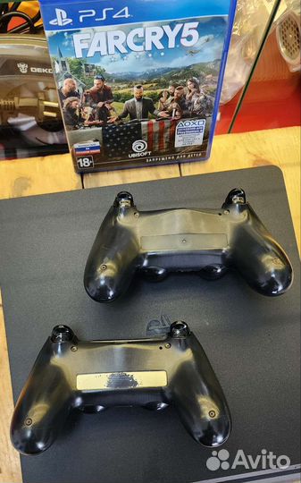 Sony PS4 slim 1tb