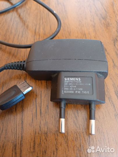 Зарядные устройства для телефонов