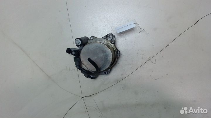 Насос вакуумный Peugeot 3008, 2010