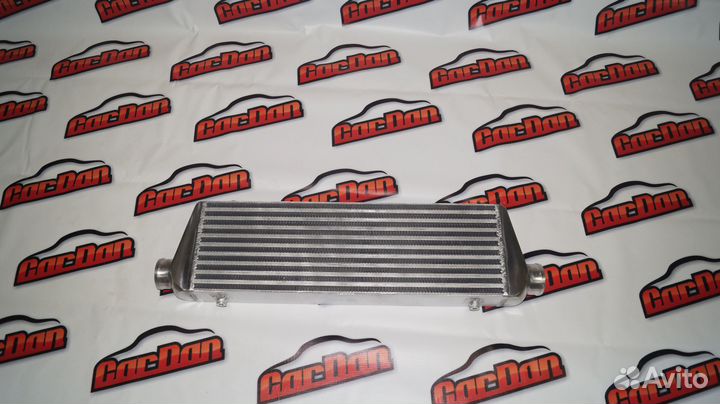 Интеркулер 550\180\65 57мм