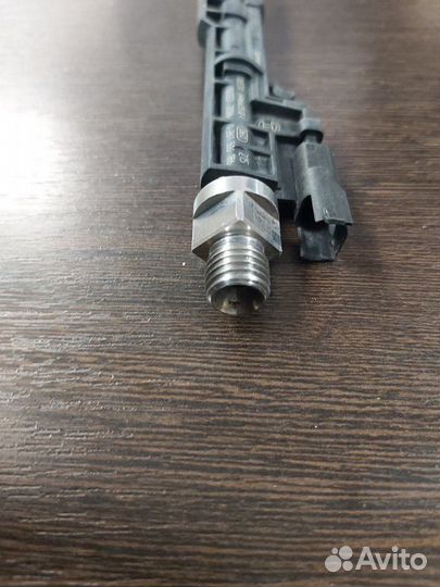 Форсунка топливная Bmw X5 50Ix F15 N63N 4.4 2013