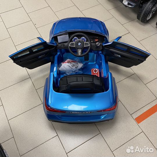 Детский электромобиль