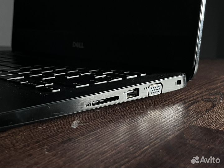 Бизнес ноутбук Dell latitude 3400