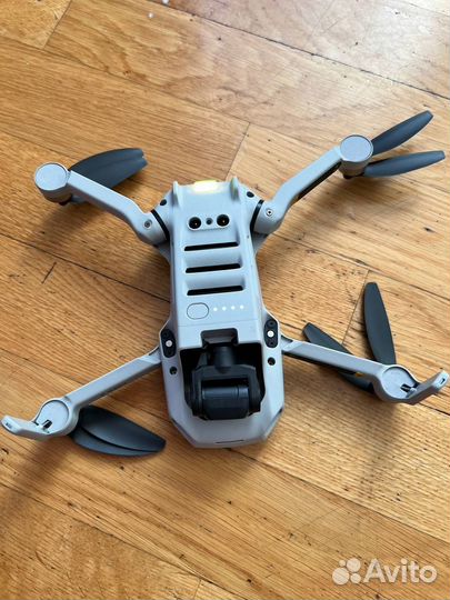 Квадракоптер Dji mini 2 fly more combo