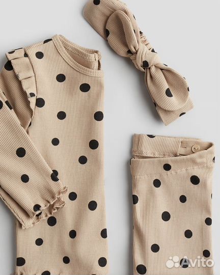 Новый костюм для девочки H&M 104 оригинал