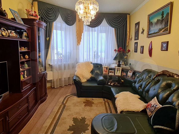 3-к. квартира, 69 м², 9/9 эт.