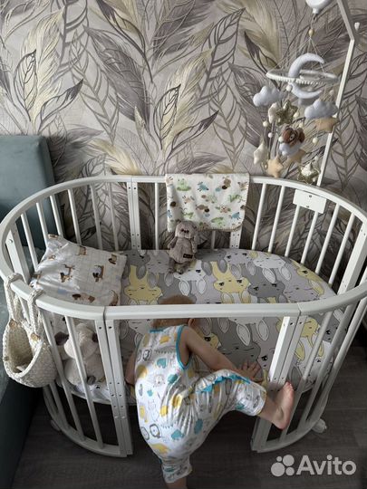 Детская кроватка