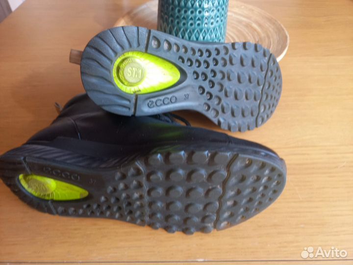Ботинки ecco демисезонные 37 размер