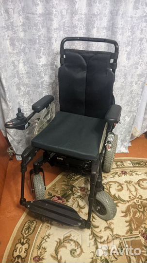 Электрическая инвалидная коляска Ottobock B400
