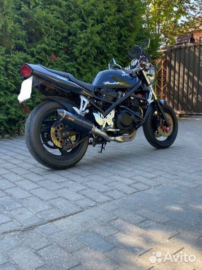 Suzuki bandit 400