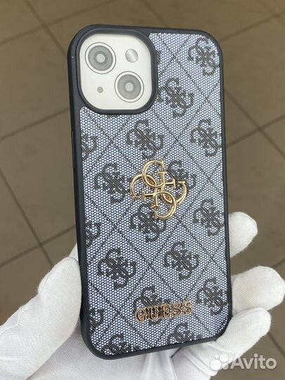 Чехол на iPhone 15 guess черный