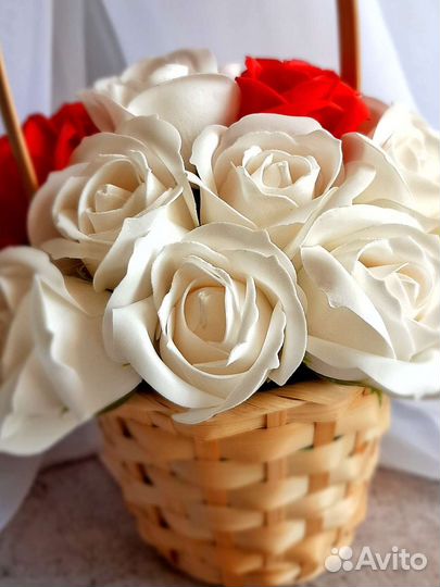 Букет из пенных роз