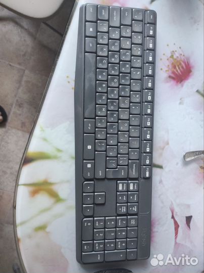 Клавиатура и мышка Logitech KM 235