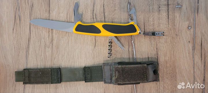 Нож складной швейцарский