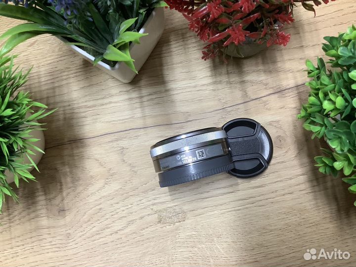 Sony e 16 mm 2.8 (sel16f28)