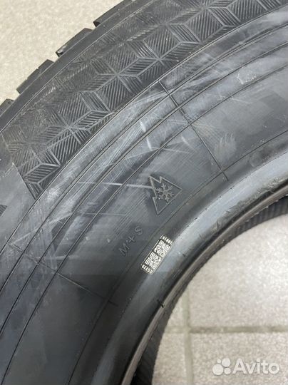 Yokohama BluEarth-Van RY61 225/70 R15 112R