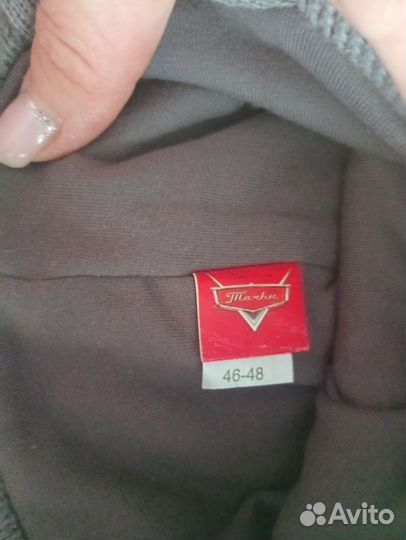 Шапка и шарф на холодную весну - осень. Пушкин