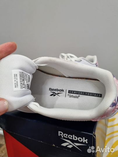 Кроссовки reebok женские