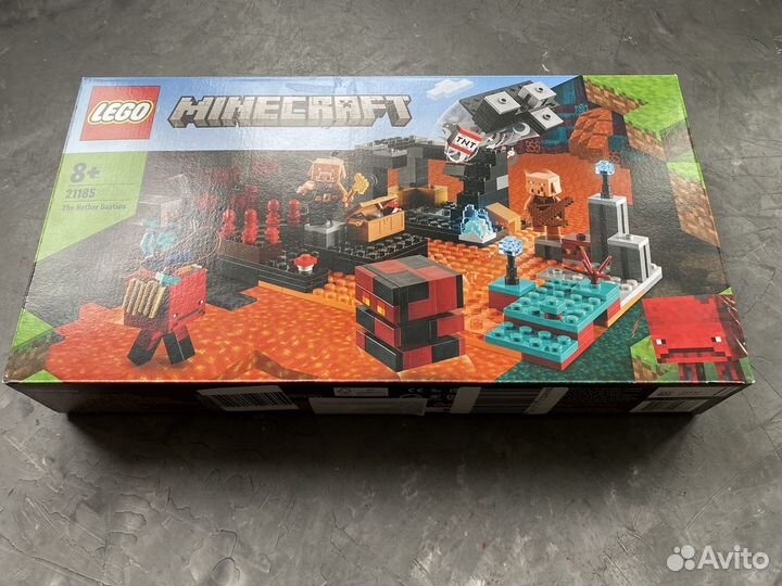 Lego Minecraft 21185