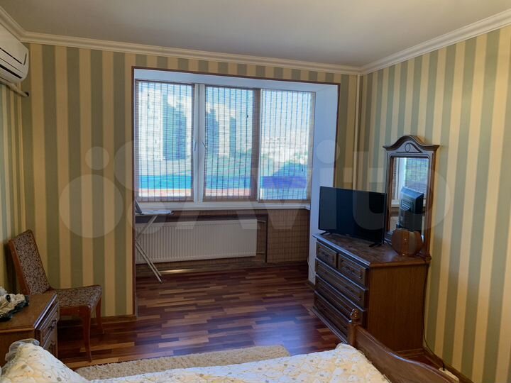 1-к. квартира, 45 м², 4/9 эт.