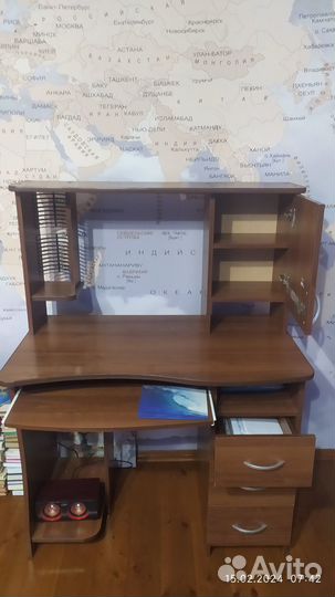 Компьютерный стол