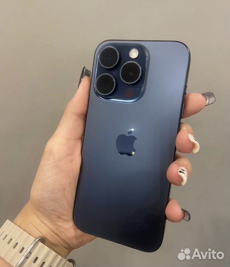 iPhone 15 Pro, 256 ГБ