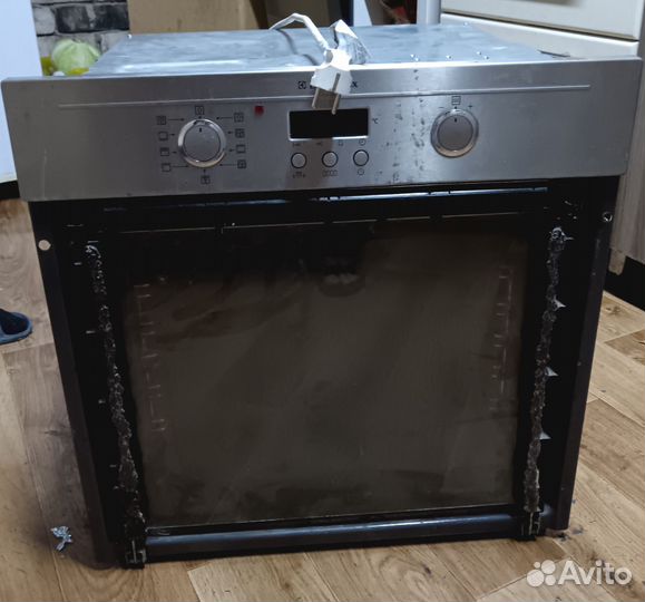 Духовой шкаф electrolux