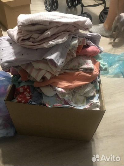 Коробка с вещами для ребенка до года