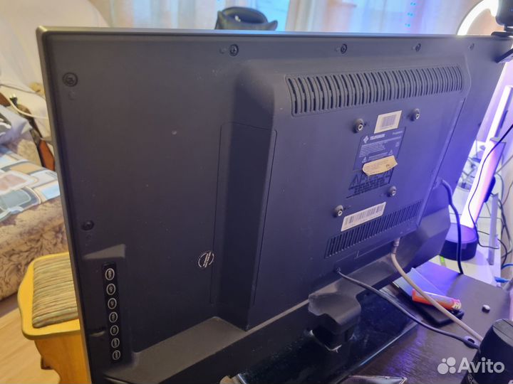 Телевизор Telefunken 32