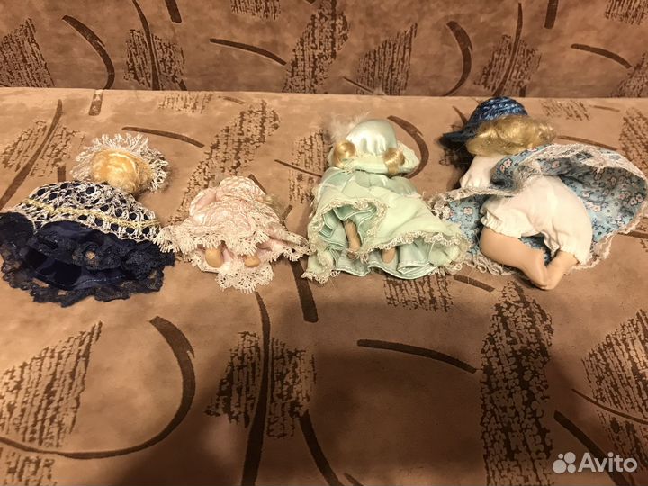 Куклы фарфоровые