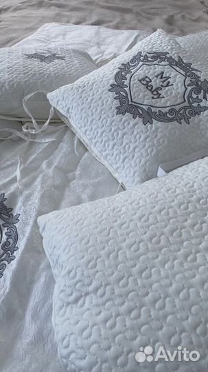 Бортики в кроватку новые