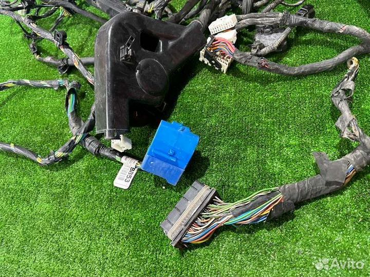 Проводка подкапотного пространства Kia Ceed 1 Ed