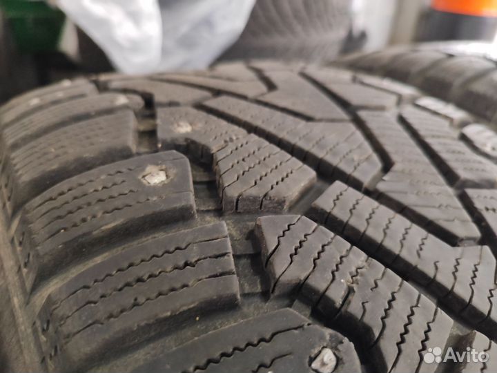 Зимние колеса на оригинальных дисках BMW X5 X6