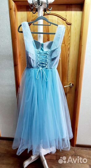 Вечернее платье